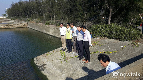 台糖規畫生技材料廠 黃偉哲籲回收牡蠣殼建置物流鏈