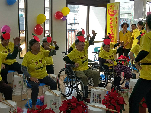 烏日日照中心今開幕  完善服務照顧長輩 