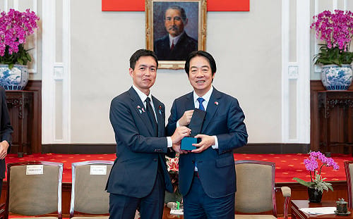 日本公布副大臣及大臣政務官名單  2人曾以自民黨青年局長身份率團訪台