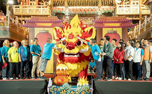 火獅開光點睛出巡   2026高雄左營萬年季熱鬧登場