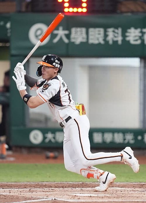 陳聖平攻守有表現　獅隊搶關鍵1勝季後挑戰賽續命