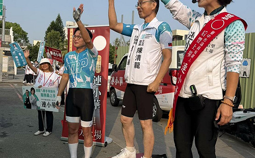 黃國昌合體陳清龍鐵馬輔選連小華 拋綠廊串接、活化花舞館政見