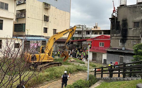 桃園武和宮霸凌釀500人包圍！違建今強制拆除 網：大快人心
