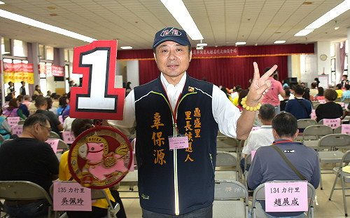 高市三民區里長選舉號次抽籤    鼎盛里候選人辜保源「1馬當先」