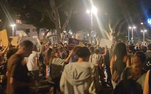 （影）以大選「這黨」崛起席次創新高! 民眾上街慶祝 納坦雅胡怒控「賄選」