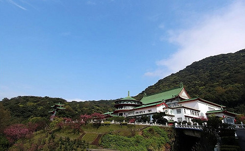 世界唯一硫磺坑口上建築  中山樓五十年VR穿越