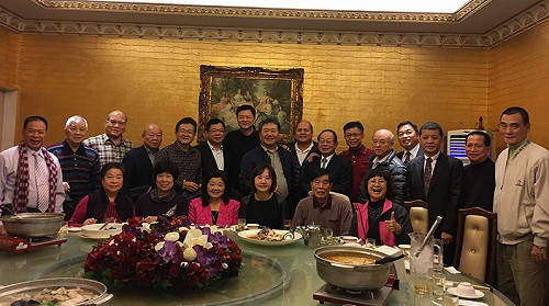 「朱周會」試解心結 周錫瑋會前議員尋支持