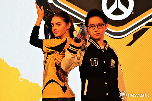 《鬥陣特攻》明星選手來台  aKm直言最想逛夜市！