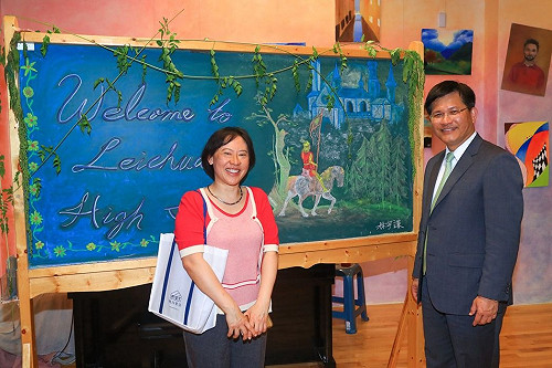 以行動支持環團  林佳龍等四縣市長參加空汙大遊行