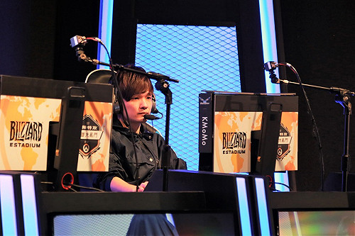 《鬥陣特攻》英雄大亂鬥  FW閃電狼旗開得勝進四強