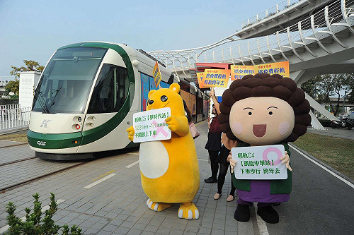 高雄跨年輕軌免費搭 期間夢時代站不停靠