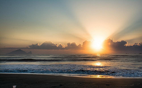 打包日落與曙光！氣象局：提早10分鐘較保險