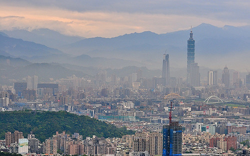 跨年夜有3年來最強空汙！霾害＋沙塵暴接力襲台