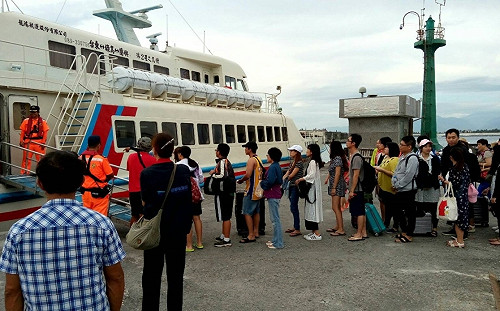 海葵登陸台東！9/4小三通續停航 國內線航空異動看這裡