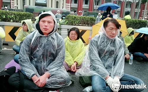 時力抗議介壽所不借廁所  警方：大量使用堵塞才不外借！