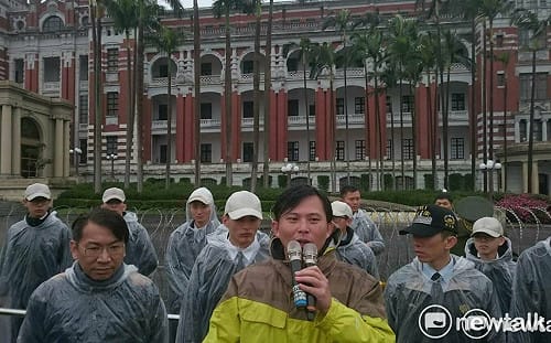 黃國昌稱凱道抗爭「洪慈庸不見了」  卓冠廷轟：她剛流產、你也知道的