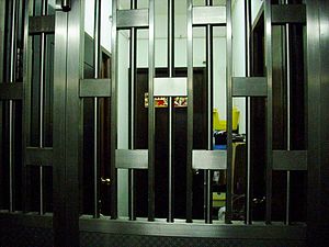 香港劏房族21萬人創新高  3成是25歲以下青年