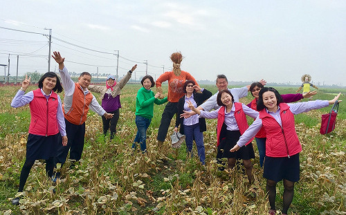 友善耕作環境無汙染！快去屏東採老鷹紅豆