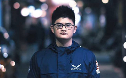 鬥智的戰爭！《爐石戰記》陳威霖拿出看家本領奪得世界冠軍