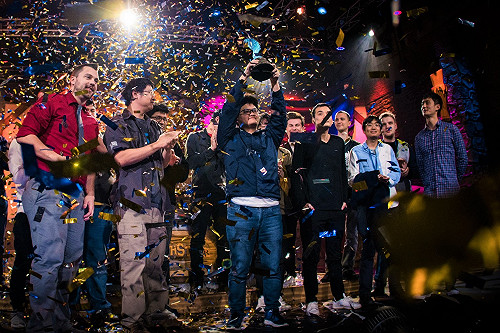 《爐石戰記》總統賀電  網友改台詞巧諷勞基法