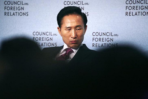 李明博家人涉祕密資金案  陸續遭檢方搜查傳喚