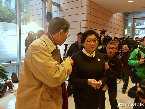 婦聯會鷹派否決簽約行政契約並提案撤換主委 雷倩批：赤裸裸奪權