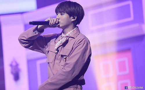 官方也搞混？《鬥陣特攻》韓星、選手巧撞名