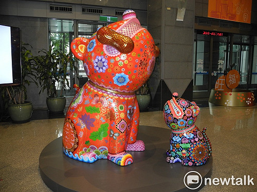 拍照打卡新熱點  新北市府新春布置「有夠旺」