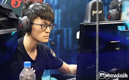 不想留遺憾！電競選手FoFo大談職業心路歷程