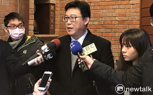 轟柯文哲私見燈節廠商  姚文智籲陳景竣棄暗投明