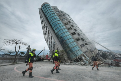 311後遷居花蓮又遇地震 日籍夫婦劫後餘生淚相擁