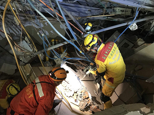 嘉義市特搜隊救出毛小孩 飼主臉書致謝