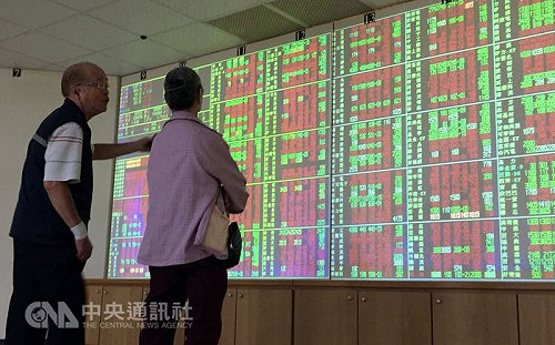 台股今年表現亞股中段班 外資終止連6年買超