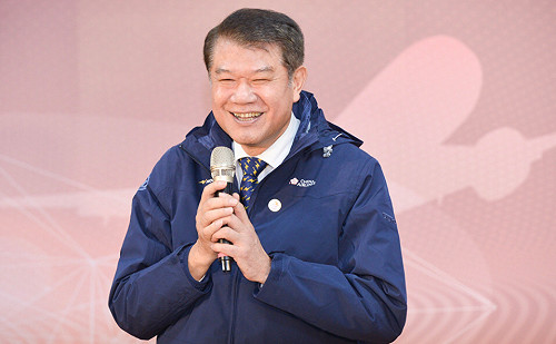 華航勞資重啟談判  何煖軒：坐下來好好談