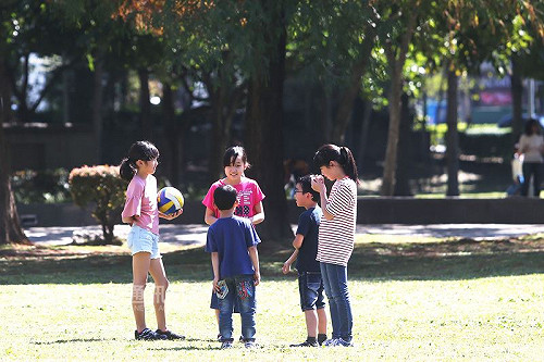微弱鋒面今天下午報到 北部高溫降