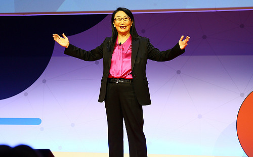 親自領軍MWC 王雪紅榮任演講嘉賓