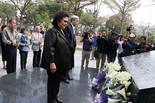 高雄二二八公園追思  陳菊：歷史可以原諒但不能忘