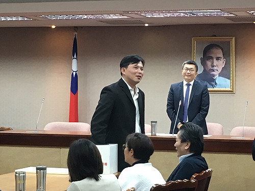 新會期聚焦軍人年改、司改 黃國昌擬轉戰司委會