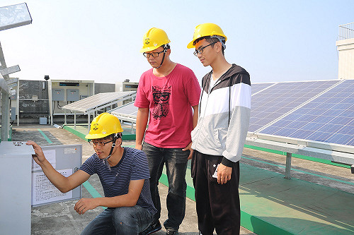 綠能變環境殺手？弘科大推動太陽能板回收