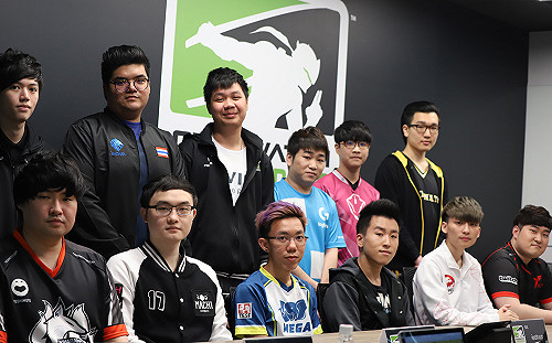 《鬥陣特攻》OCP高手雲集！12戰隊齊聚暴雪電競館