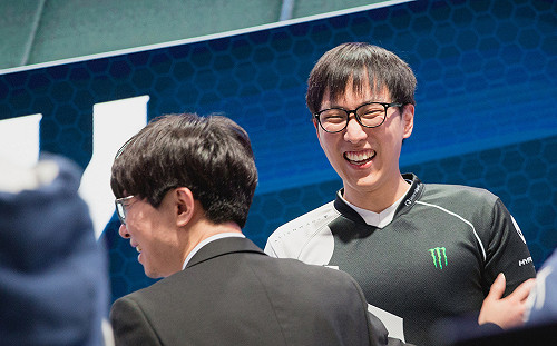 《英雄聯盟》和前東家樑子結很深！Doublelift：TSM每人都打的很娘娘腔