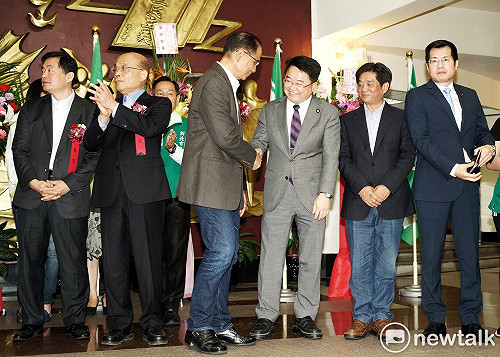 蔡英文出面擺平！綠營新市長人選鎖定蘇貞昌？