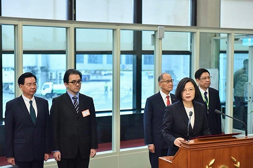 蔡英文出訪：要求國安團隊 隨時回報周邊情勢