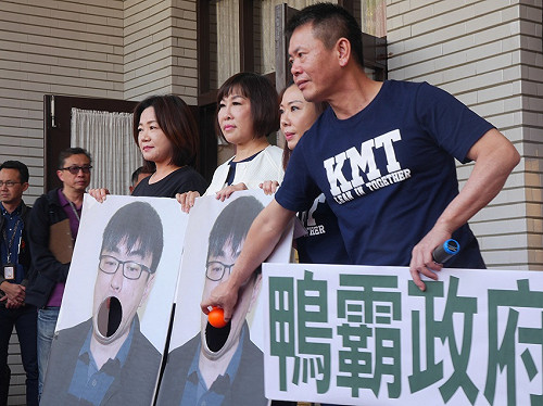 備戰軍人年改  國民黨團痛批立院違反新聞自由