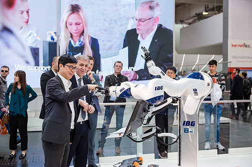 借鏡漢諾工業展 陳其邁：高雄拚工業4.0