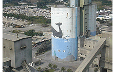 台泥預拌廠未遷 許立明 : 盼年底前遷廠