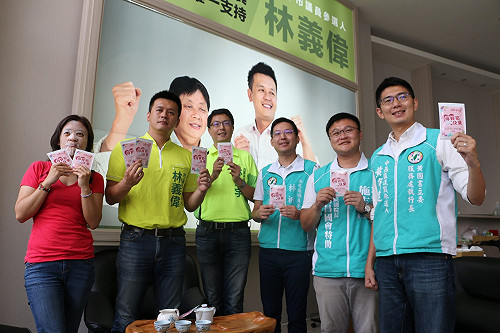 五力新世代送媽媽面膜   「五力祝福 感謝五您」