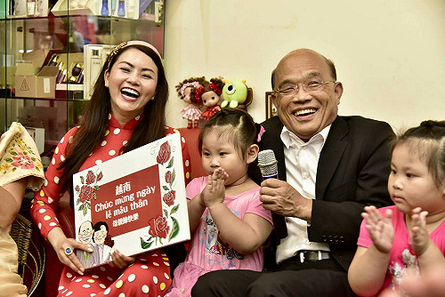 馬英九又中槍  蘇貞昌：不該說「我把你當人」