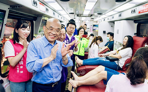 力抗國民黨雙城聯盟 蘇貞昌有信心贏得在地支持