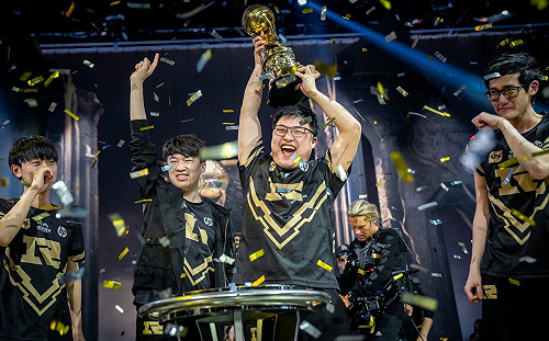 英雄聯盟季中賽》RNG成功登頂  粉碎韓國賽區連霸神話